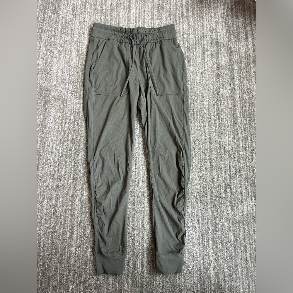 Lululemon beyond the studio jogger